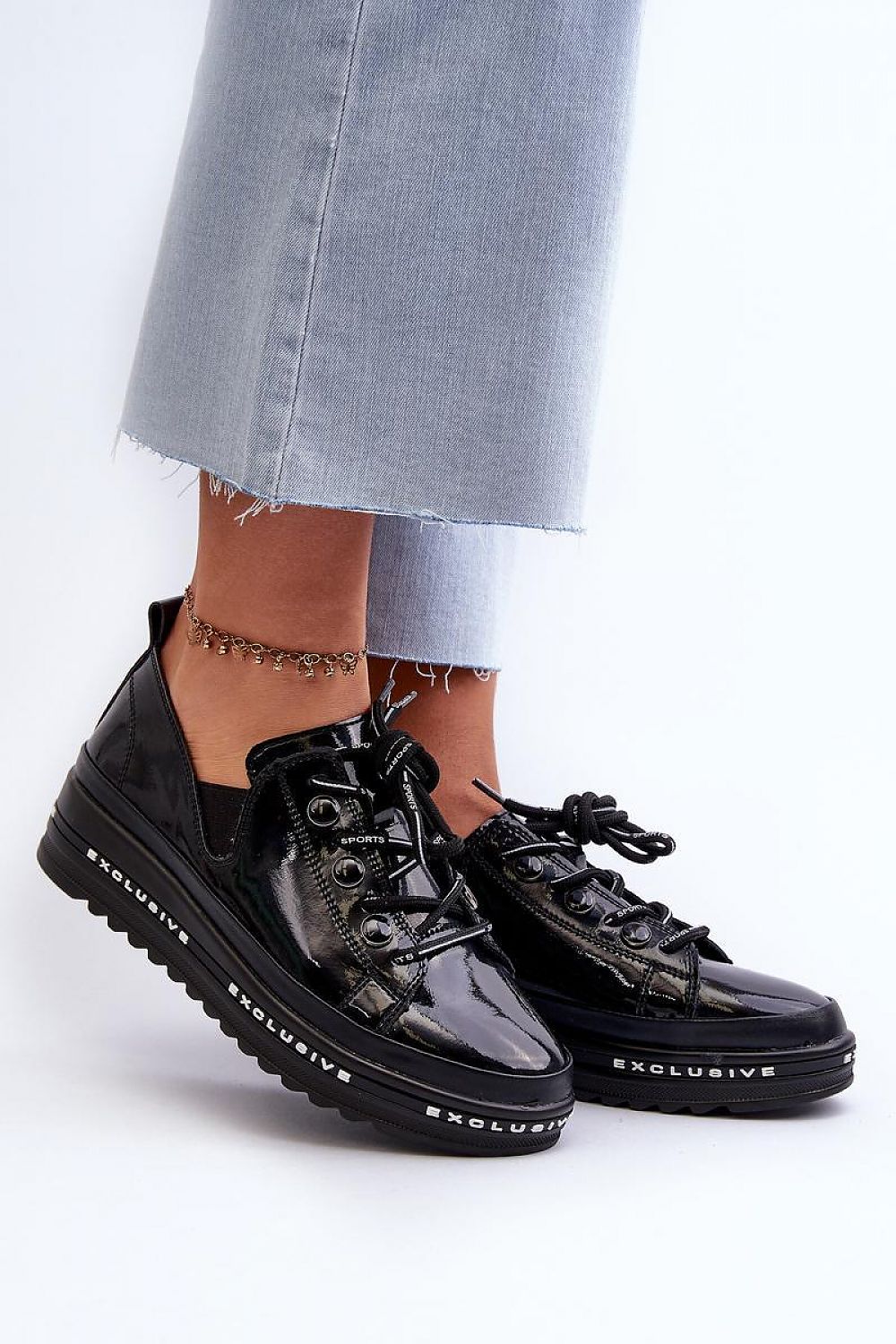 Women Low Shoes - Step in Style