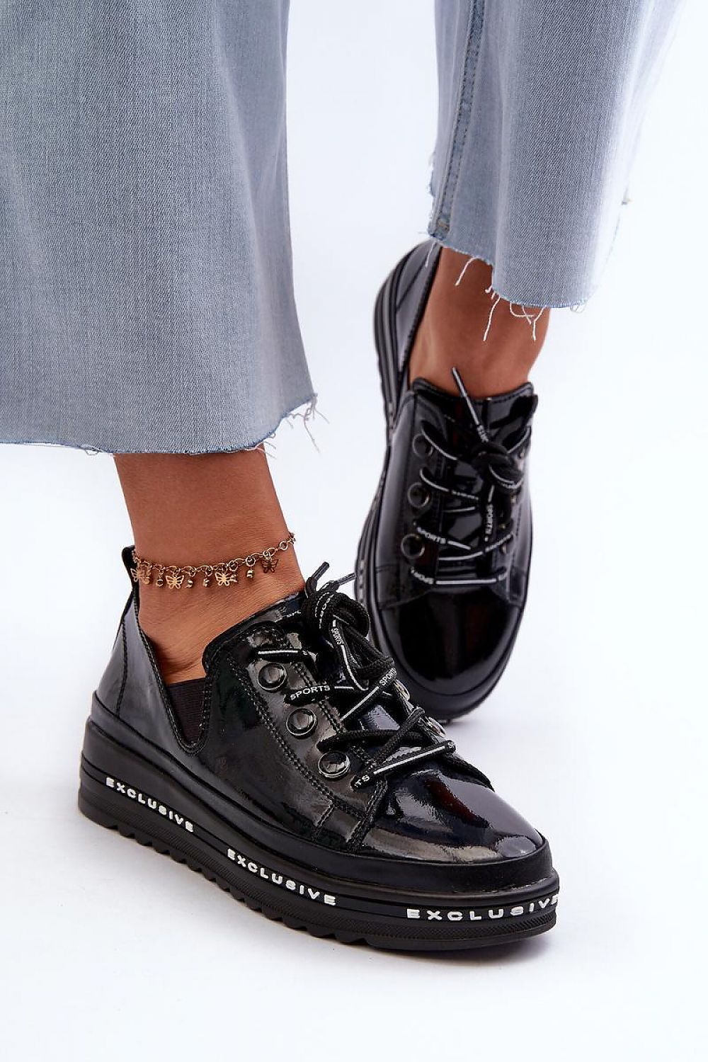 Women Low Shoes - Step in Style