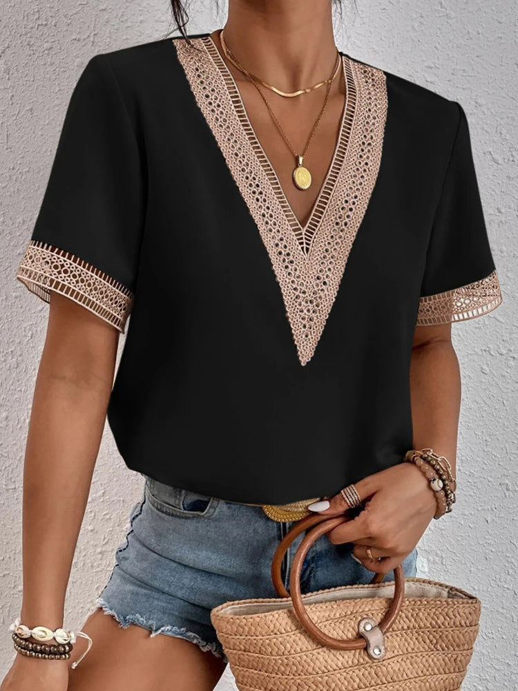 Lace V-neck short-sleeved T-shirt