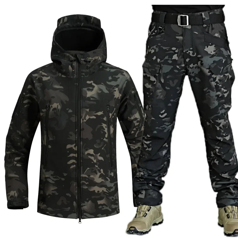 Winter Thicken Men Camo Suit Waterproof Tactical Training Set